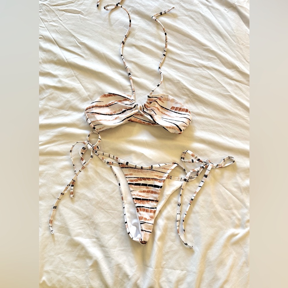 Bikini Never worn